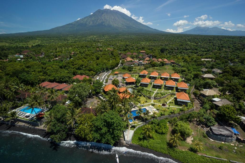 Ocean View Tulamben Dive & Resort Экстерьер фото